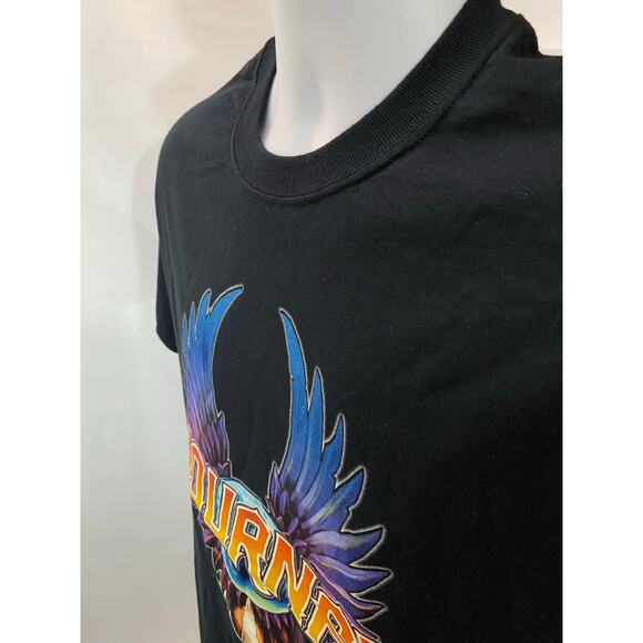 Journey Tour 2018 Black T-Shirt Size M Wings Graphic Gildan Heavy Cotton Rock - Picture 6 of 10